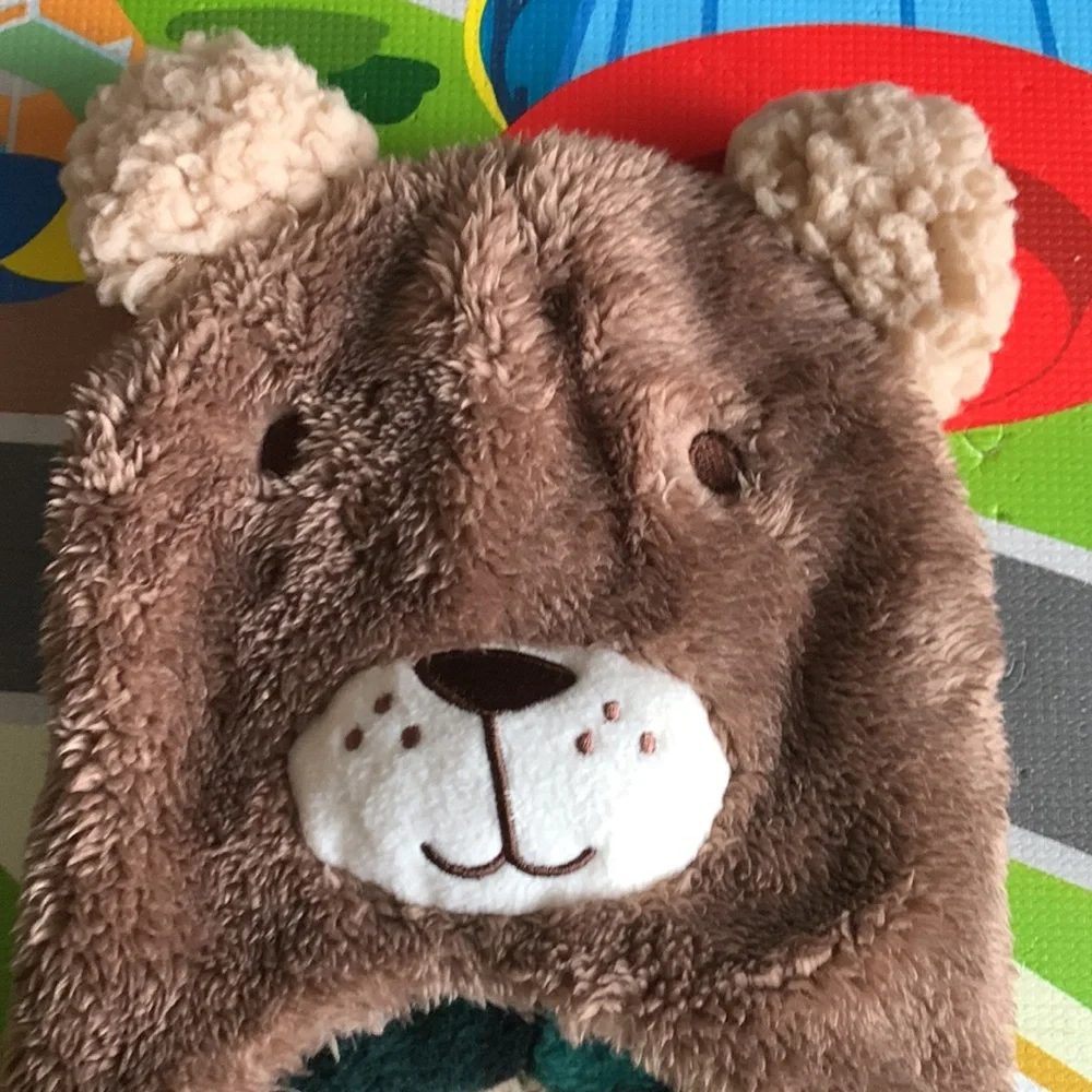 Brown Bear Winter Hat with Matching Gloves Infant Size